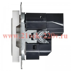 Зарядка ИЭК BRITE розетка 2Р+Е со шторками 16А с USB A+A 3,1А арктический белый (РЮш10-2-БрАБ) BR-R14-16-U21-D31-K91