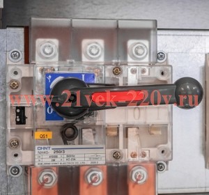 Комплект управления NH40CSW с помощью выносной фронтальной ручки на ток 1000-3150А CHINT 393981