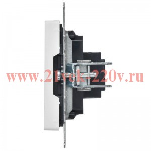 Розетка HDMI ИЭК BRITE арктический белый (РHDMI ИЭК BRITE-0-БрАБ) BR-H10-K91