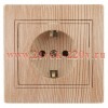 Розетка Intro Plano 1-202-11 с заземлением 2P+E Schuko, 16А-250В, IP20, СУ, сосна